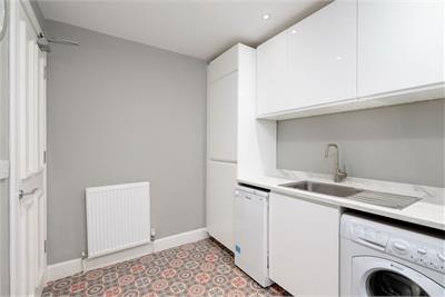 76/4 Raeburn Place, Stockbridge, Edinburgh, EH4 1JH - image 17