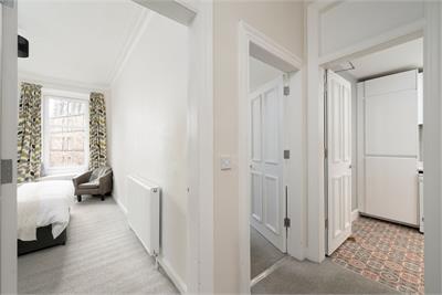 76/4 Raeburn Place, Stockbridge, Edinburgh, EH4 1JH - image 26