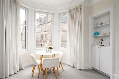 76/4 Raeburn Place, Stockbridge, Edinburgh, EH4 1JH - image 4