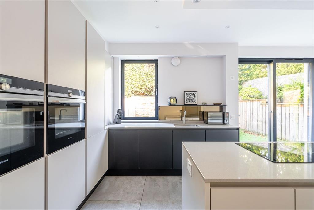 34A Belgrave Road, Edinburgh, EH12 6NF - image 7
