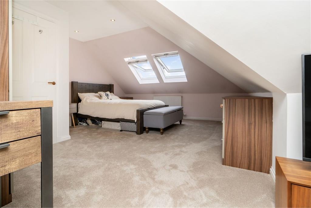 25 Craigentinny Avenue
Craigentinny
Edinburgh
EH7 6PU - image 16