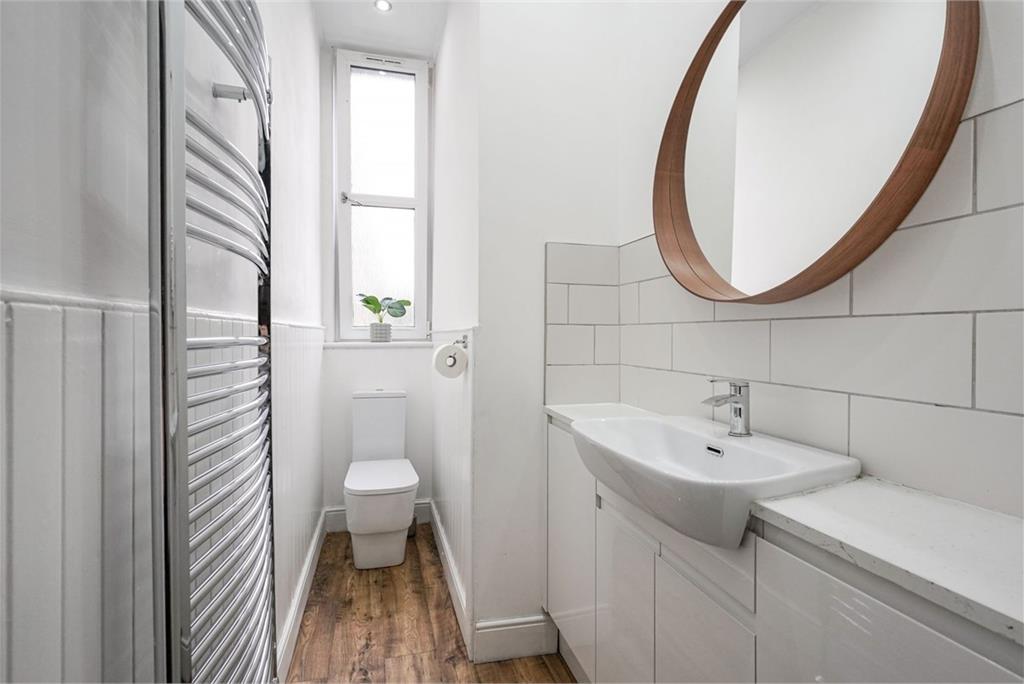 57/1 Dalmeny Street, Edinburgh, EH6 8PQ - image 13