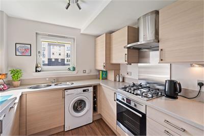 Flat 6, 5, Ashwood Gait, Edinburgh, EH12 8PE - image 5