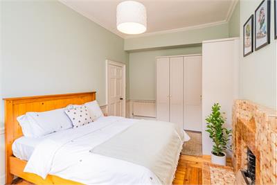 1F1 28 Queen Charlotte Street, Leith, Edinburgh, EH6 6AT - image 15