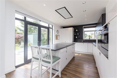 5 Corbiehill Gardens, Edinburgh, EH4 5DS - image 4