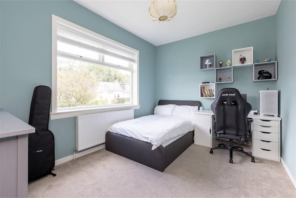 5 Corbiehill Gardens, Edinburgh, EH4 5DS - image 7