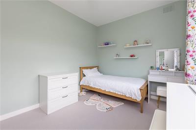 5 Corbiehill Gardens, Edinburgh, EH4 5DS - image 8