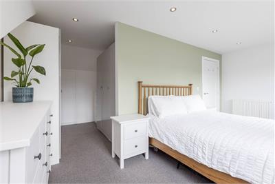 5 Corbiehill Gardens, Edinburgh, EH4 5DS - image 9