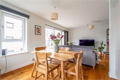 34/20 Shrubhill Walk, Edinburgh, EH7 4FS - image 19