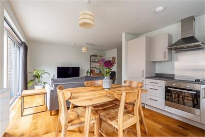 34/20 Shrubhill Walk, Edinburgh, EH7 4FS - image 4