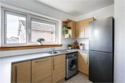 19/6 West Craigs Crescent, Edinburgh, EH12 8NA - image 9