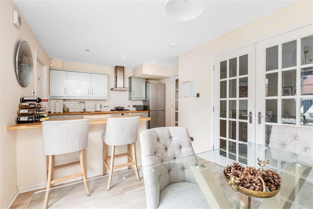 2 Braehead Park, Barnton, Edinburgh, EH4 6AX - image 5