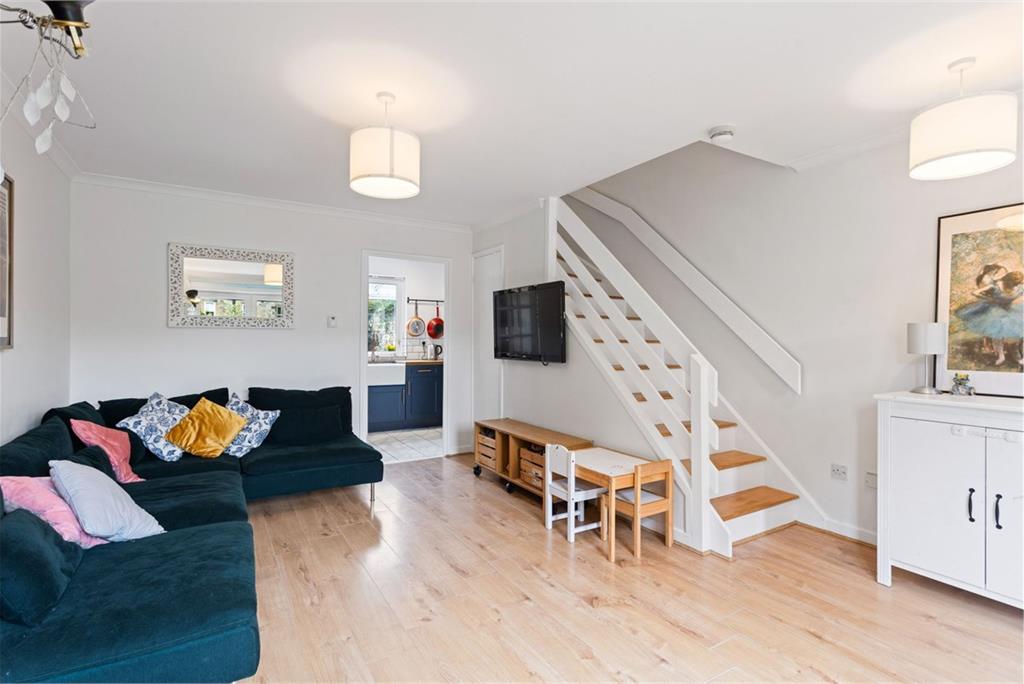6 South Park, Trinity, Edinburgh, EH6 4SN - image 2