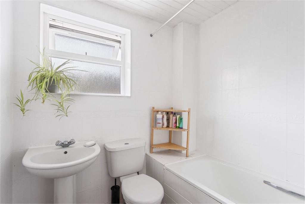 6 South Park, Trinity, Edinburgh, EH6 4SN - image 13