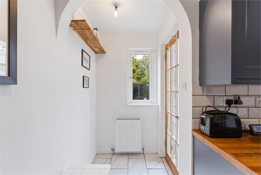 6 South Park, Trinity, Edinburgh, EH6 4SN - image 7
