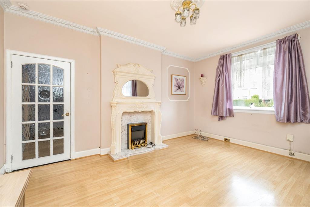 10/1 Sighthill Grove, Edinburgh, EH11 4QN - image 2
