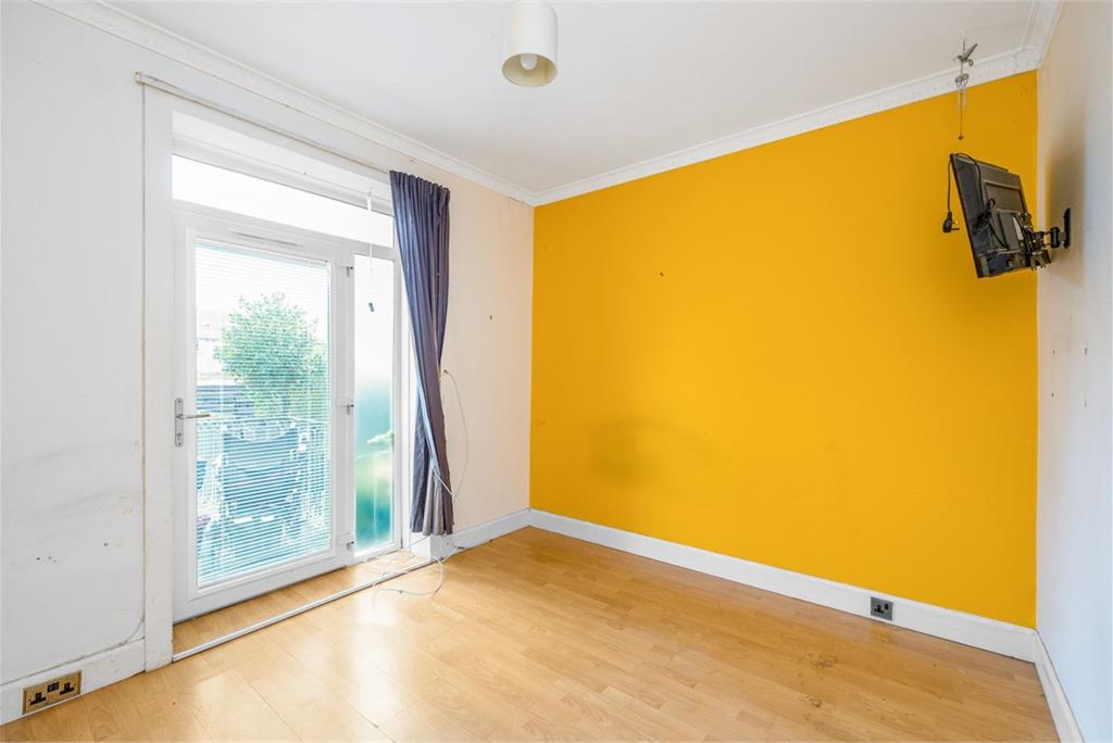 10/1 Sighthill Grove, Edinburgh, EH11 4QN - image 13