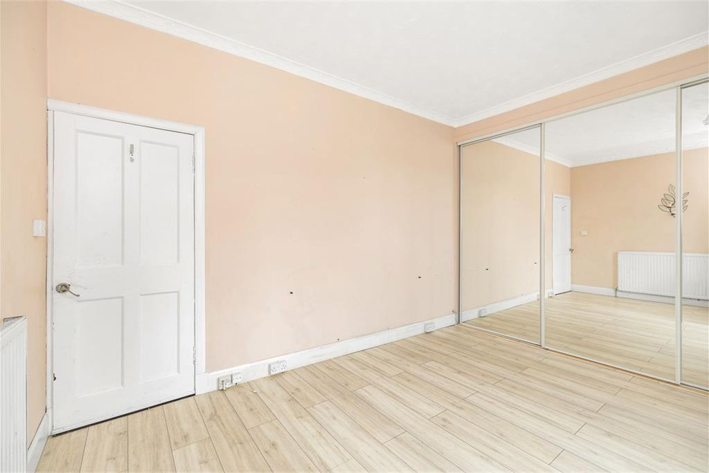 10/1 Sighthill Grove, Edinburgh, EH11 4QN - image 9