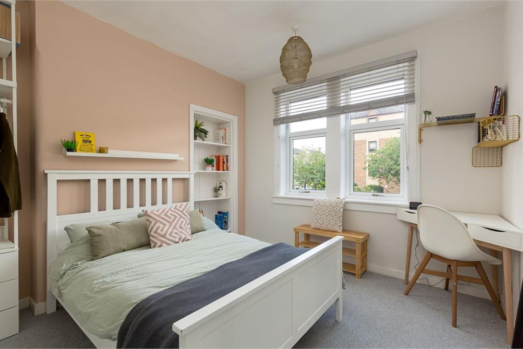 51 Craighouse Gardens, Edinburgh, EH10 5LR - image 4