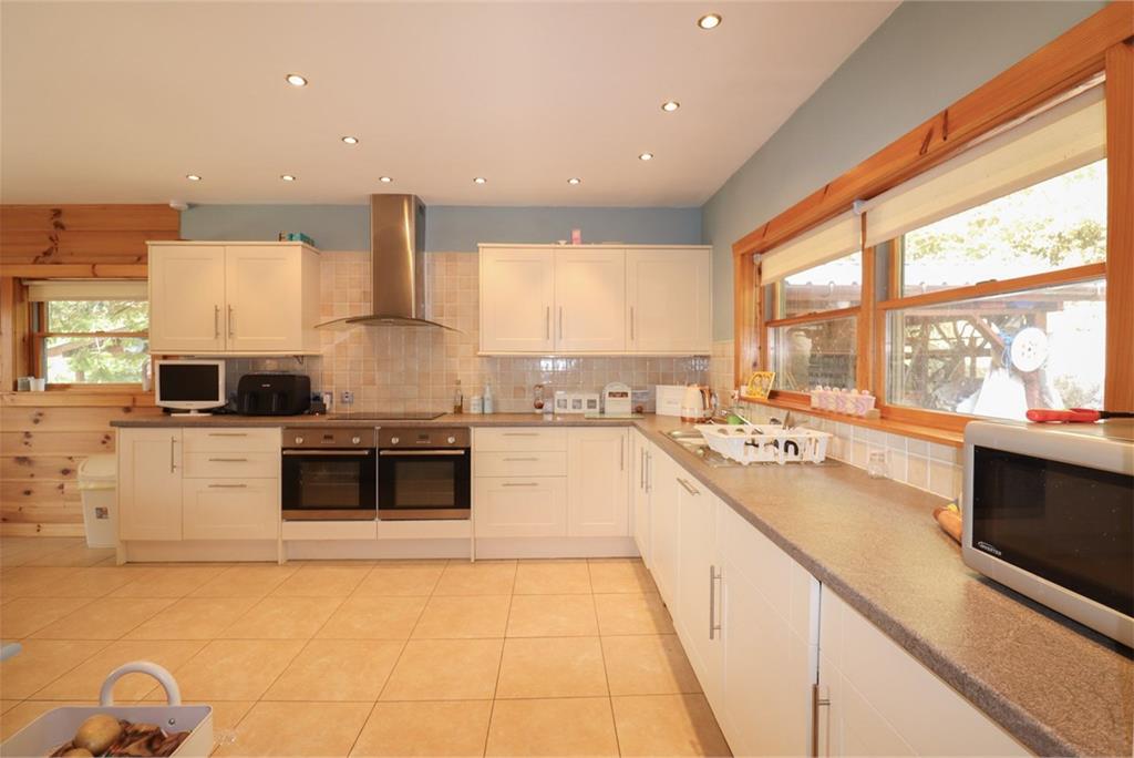 10 Riverview Park,
Kippford,
Dalbeattie,
DG5 4LG - image 12