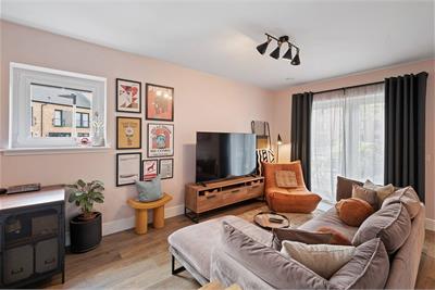 Flat 3, 91 Ocean Drive, , Edinburgh, EH6 6BW - image 2