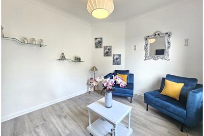 9 Fullerton Square,
Ardrossan,
KA22 8LA - image 19