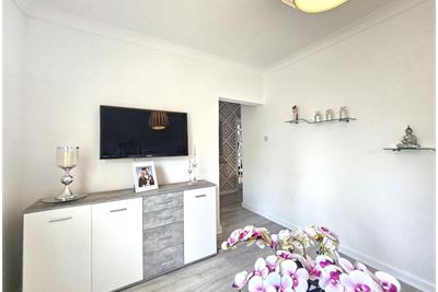 9 Fullerton Square,
Ardrossan,
KA22 8LA - image 21