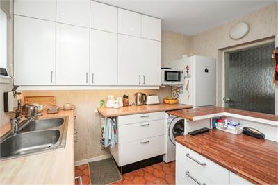 10 Broomhall Drive, Corstorphine, EH12 7QW - image 6