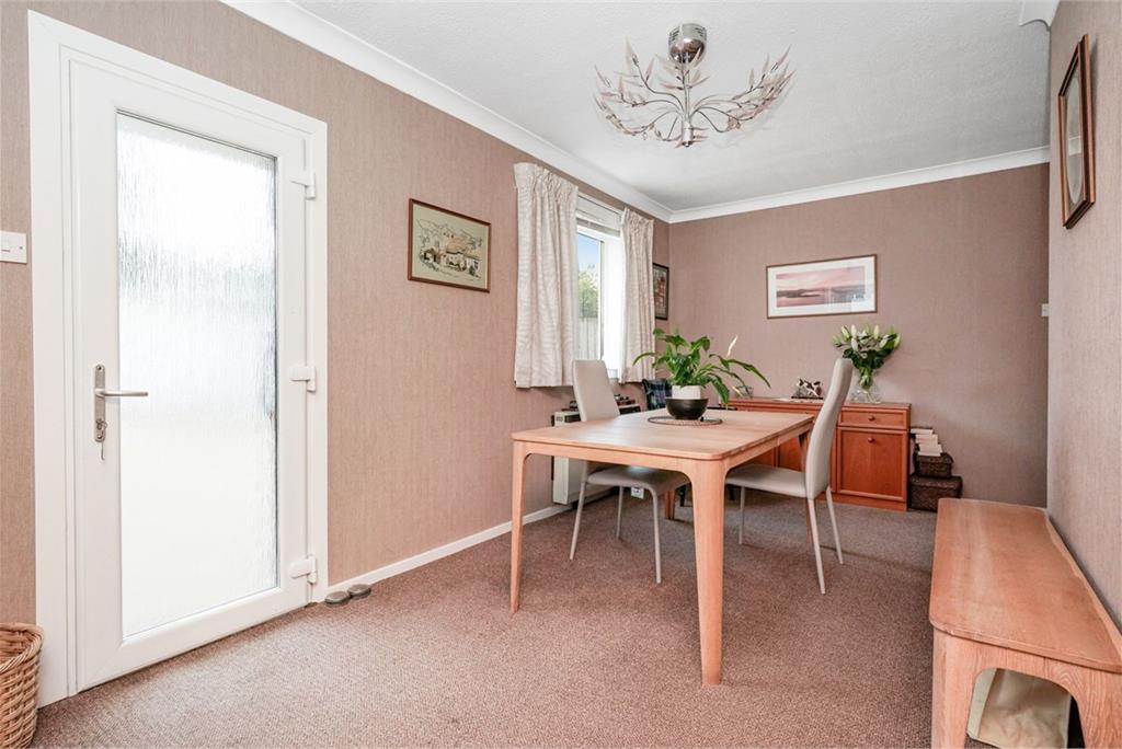 10 Broomhall Drive, Corstorphine, EH12 7QW - image 8