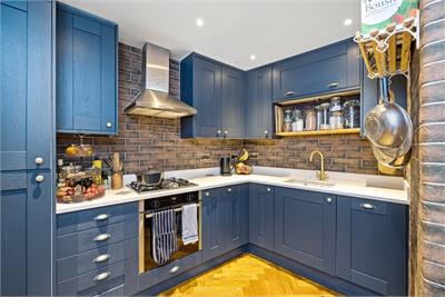 7 1F3 Meadowbank Place, EDINBURGH, EH8 7AW - image 5
