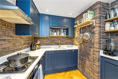 7 1F3 Meadowbank Place, EDINBURGH, EH8 7AW - image 6