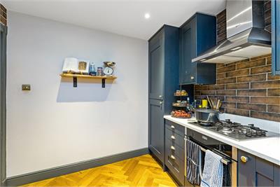 7 1F3 Meadowbank Place, EDINBURGH, EH8 7AW - image 7