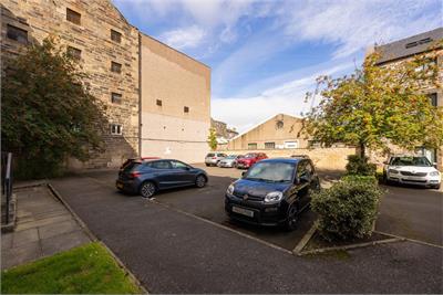 6/2 Mitchell Street, Edinburgh, EH6 7BD - image 16