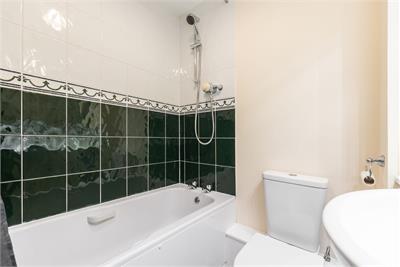 6/2 Mitchell Street, Edinburgh, EH6 7BD - image 9