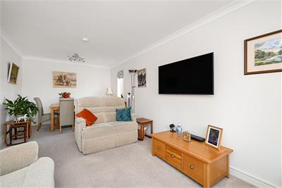 10/5 Liberton Place, Liberton, Edinburgh, EH16 6NA - image 3