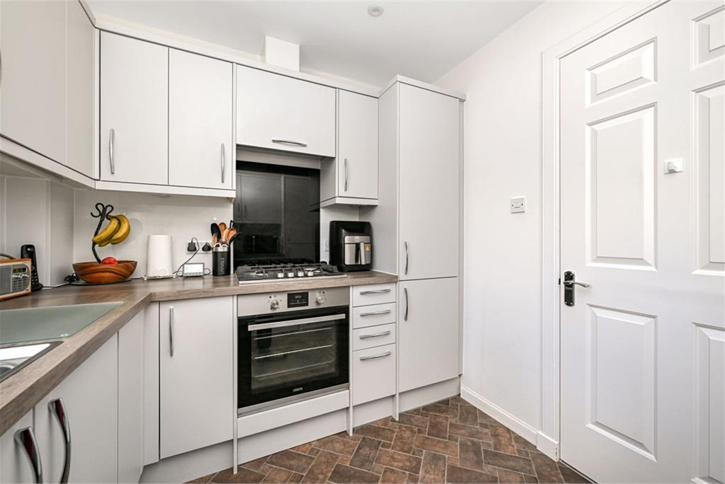 10/5 Liberton Place, Liberton, Edinburgh, EH16 6NA - image 8