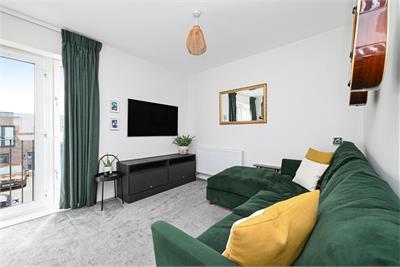 18 Armstrong Road, Longstone, Edinburgh, EH14 2BF - image 1