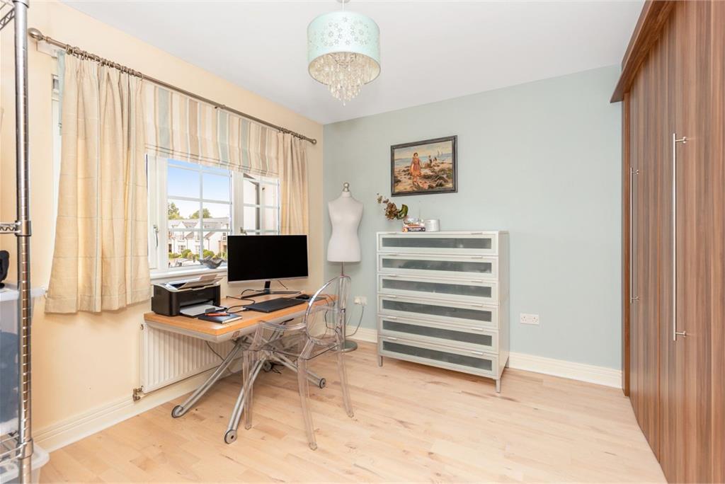 19 Canalside, Ratho, Edinburgh, EH28 8JS - image 13