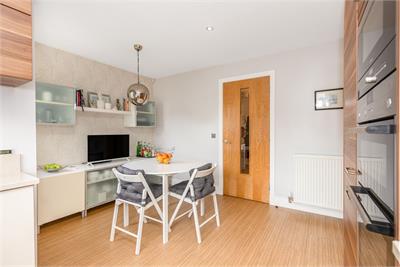 19 Canalside, Ratho, Edinburgh, EH28 8JS - image 8