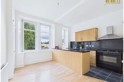 Whitehaugh Drive Paisley - image 4