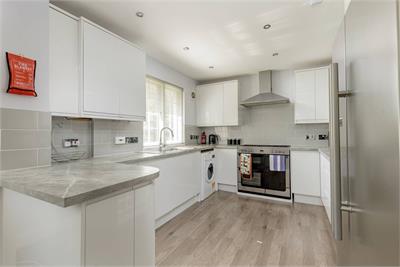 6/2 Myreside View, Craiglockhart, Edinburgh, EH14 1AG - image 5