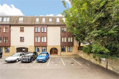 43/8 Lochrin Place, Edinburgh, EH3 9RB - image 1