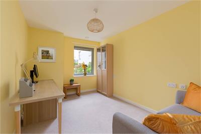 Flat 14, Merrilees Gate, 50 Baberton Avenue, Juniper Green, Edinburgh, EH14 5DU - image 11