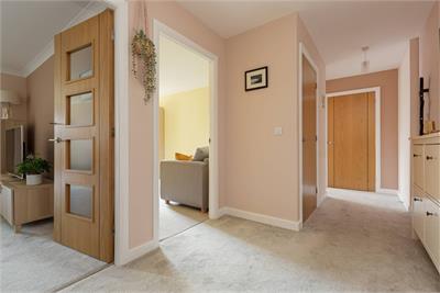 Flat 14, Merrilees Gate, 50 Baberton Avenue, Juniper Green, Edinburgh, EH14 5DU - image 15