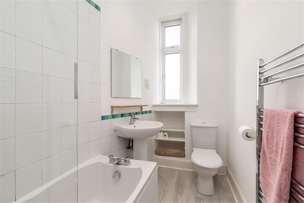 6/3 Granville Terrace, Edinburgh, EH10 4PQ - image 12