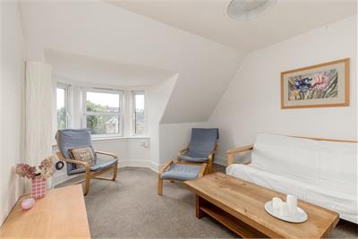 6/3 Granville Terrace, Edinburgh, EH10 4PQ - image 3