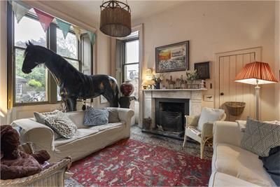 The Corner House, 97 Henderson Row, New Town, Edinburgh, EH3 5BB - image 2