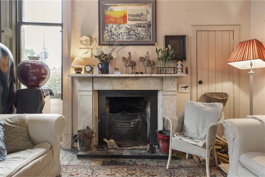 The Corner House,
97 Henderson Row,
New Town,
Edinburgh,
EH3 5BB - image 9