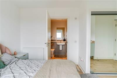 Flat 22, 52 Shrubhill Walk, Leith Walk, Edinburgh EH7 4FT - image 12