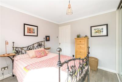 1/1 Coillesdene Grove, EDINBURGH, EH15 2JE - image 11